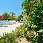One Room In A Compound With The Swimming Pool